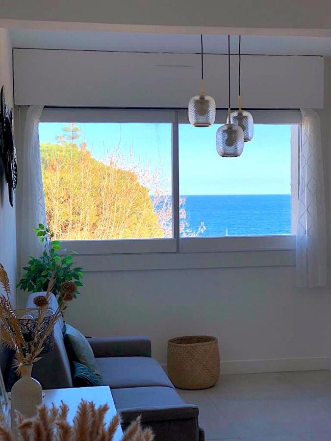 Superb Apartment With Sea View, 200M From Beach San-Martino-di-Lota Exterior photo