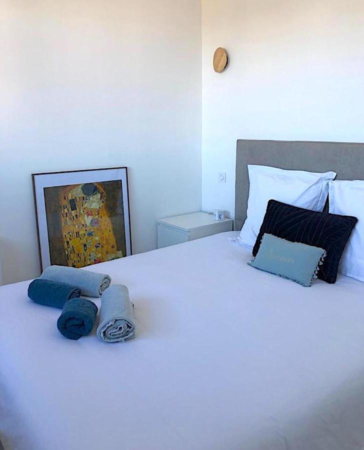 Superb Apartment With Sea View, 200M From Beach San-Martino-di-Lota Exterior photo